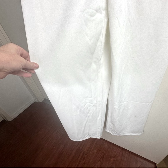 Lulu’s Edith White Strapless Stretchy Ponte Fabric Wide-Leg Sexy Jumpsuit NWOT M - Picture 9 of 16